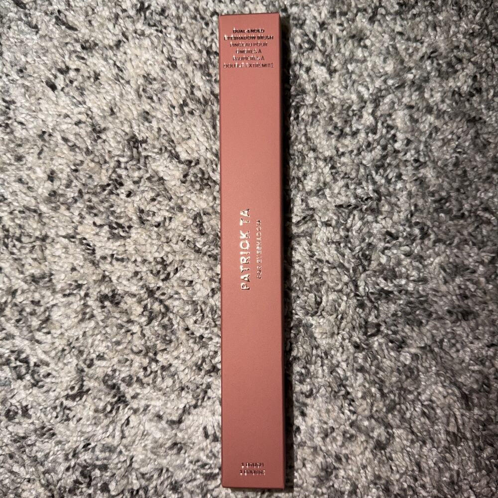 Patrick Ta Dual Ended Eyeshadow Brush